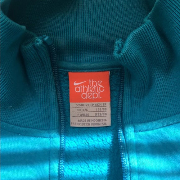 Nike pullover - Picture 3 of 3